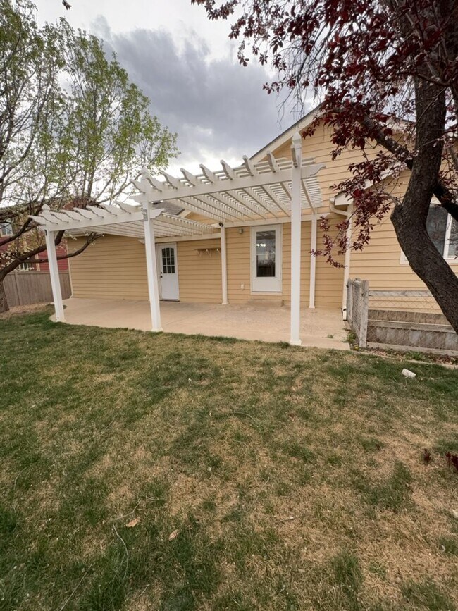 Building Photo - Move-In Ready Home in Wellington