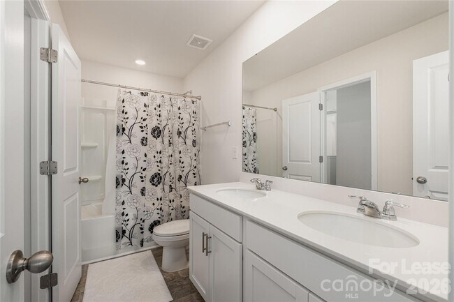 Building Photo - 10759 Adair Wds Dr