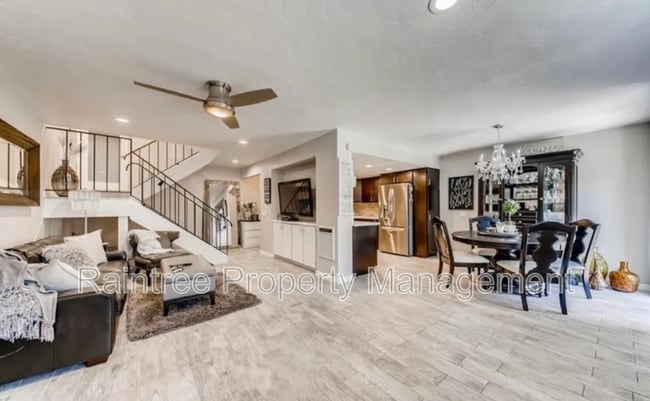 Building Photo - 671 Ascot Dr