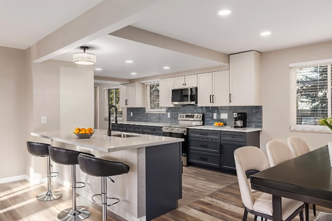 Building Photo - 6976 Braun Ct