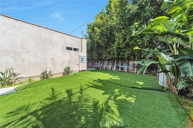 Building Photo - 5620 Lemp Ave