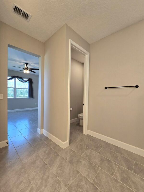 Building Photo - 5431 Arlington River Dr.