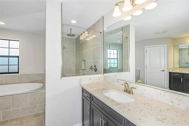 Building Photo - 12736 Bergstrom Bay Dr