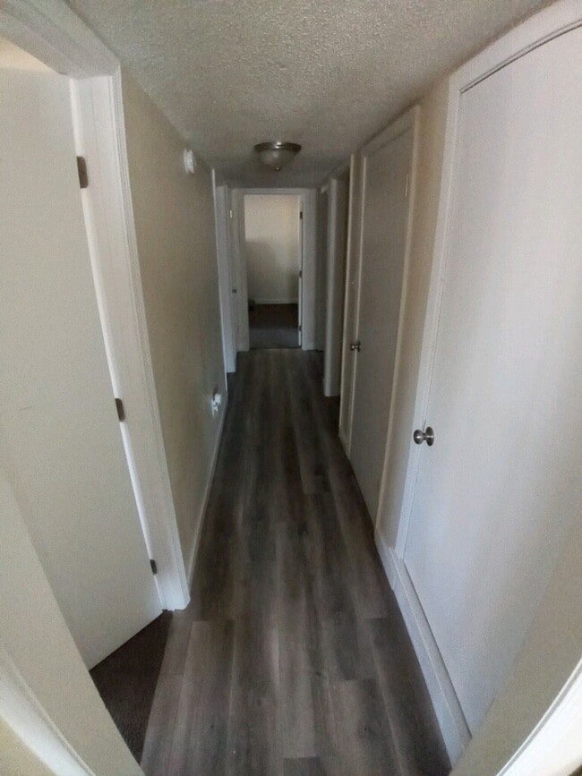 Beacon Manor 2502 St. Elmo Ave Memphis TN 38127 Apartment Finder