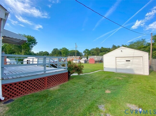 Building Photo - 26 Eastlake Dr