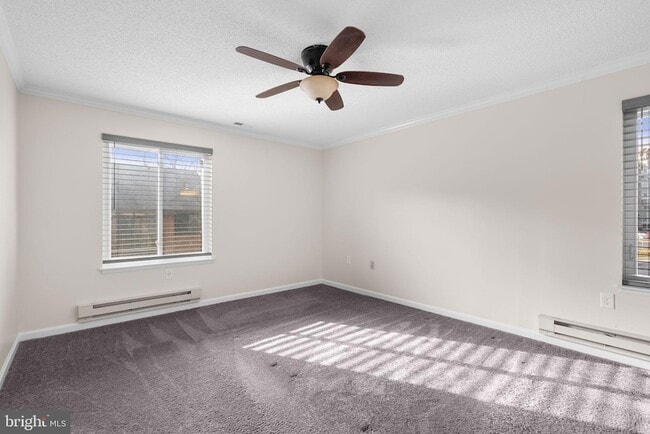 Building Photo - 15316 Pine Orchard Dr