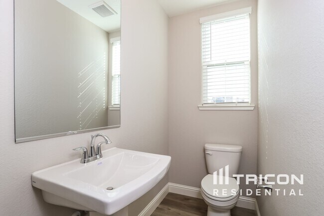 Building Photo - 2659 Miller Run Ln