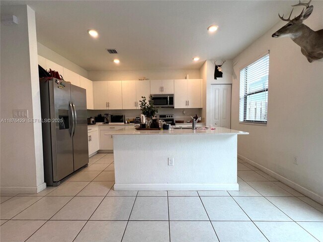 Building Photo - 13371 SW 287th St