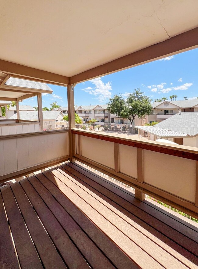 Building Photo - Fantastic condo near ASU!