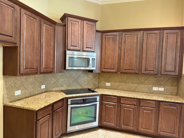 Building Photo - 2702 Westpoint Dr