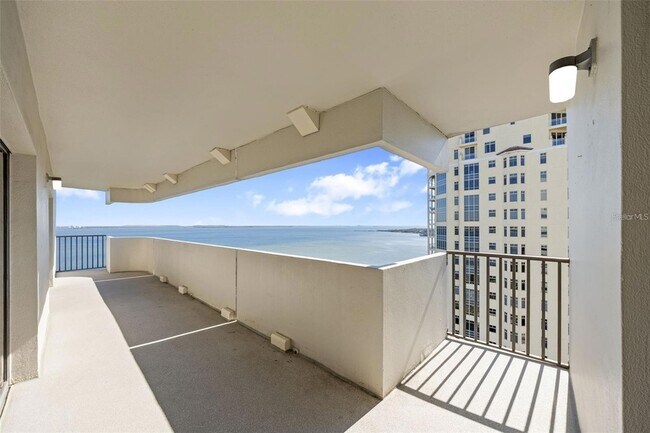 Building Photo - 4141 Bayshore Blvd