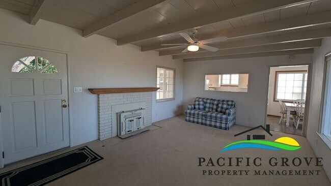 Building Photo - Charming New Monterey Home with Bay Views with all utilities included