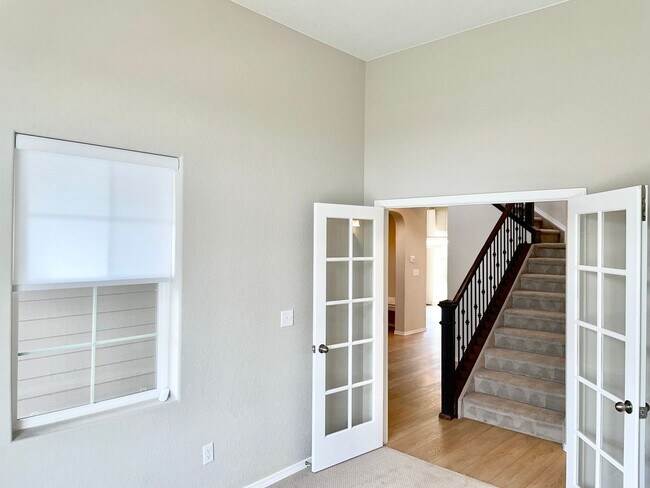 Building Photo - Built in 2021- Stunning 5 Bedroom 4 bath H...
