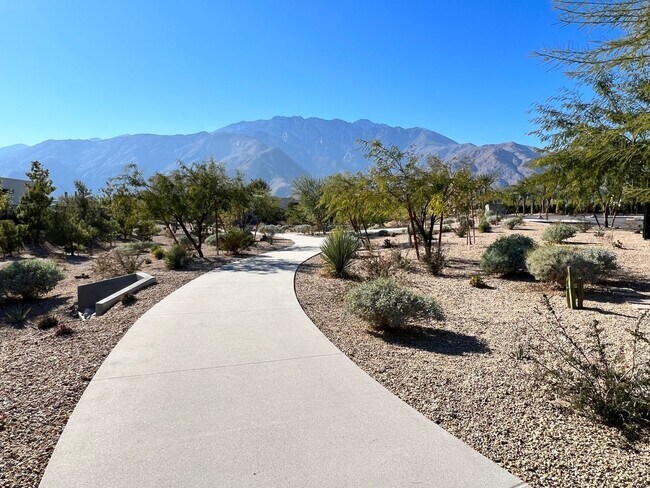 Building Photo - COMING SOON! STUNNING 3 Bedroom/2.5 bathroom in the highly desired Miralon Community!