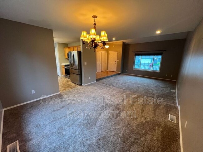 Building Photo - 2911 Monarch Cir
