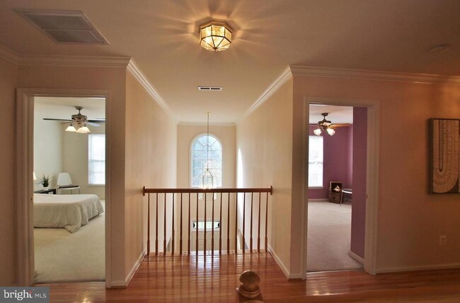 Building Photo - 15417 Duckling Pl
