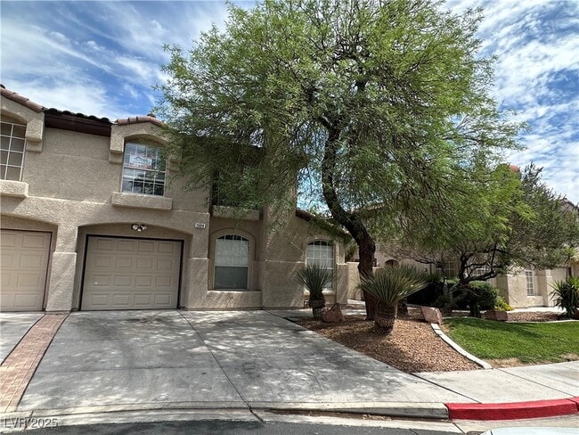 Primary Photo - 2604 Ponderosa Pine Ave