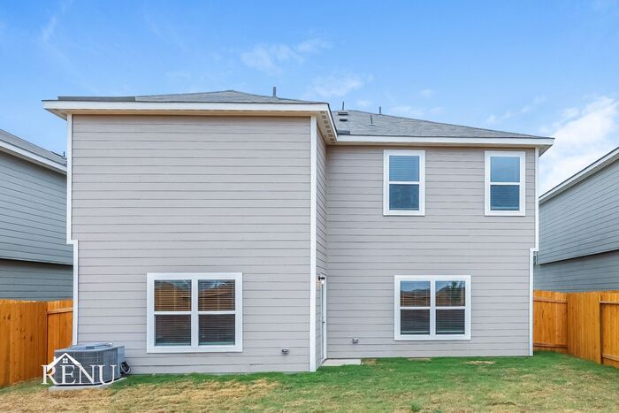 Building Photo - 2934 Jackson Smt