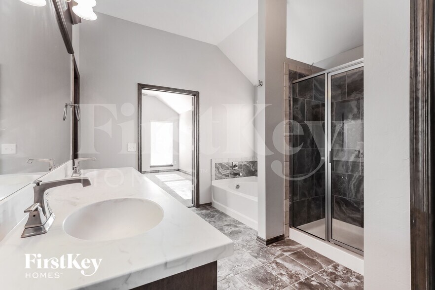 Building Photo - 3500 Grizzly Ridge Ct