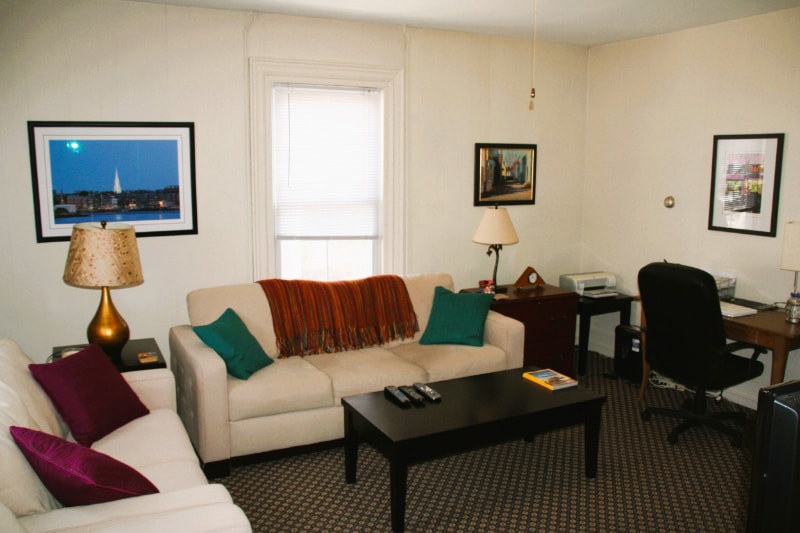 Building Photo - 96 Highland St