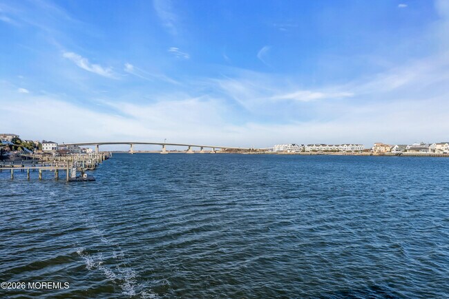 Building Photo - 200 Portland Rd