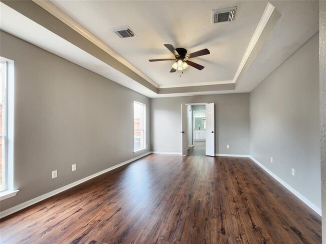 Building Photo - 2546 Acadiana Ln