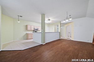 Building Photo - 6619 Chasethorn Dr