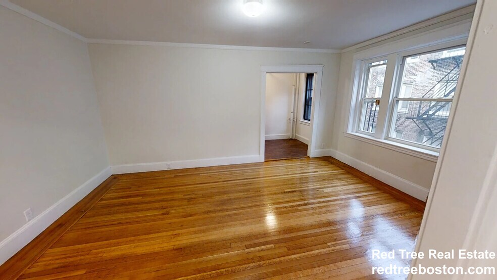 Building Photo - 88 Washington St