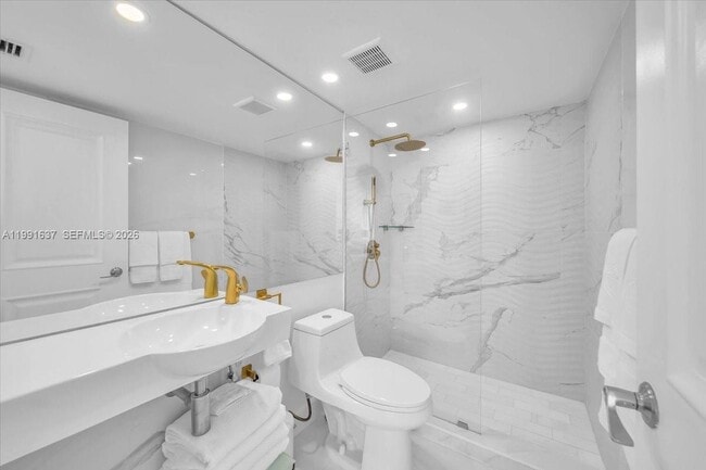 Building Photo - 6767 Collins Ave