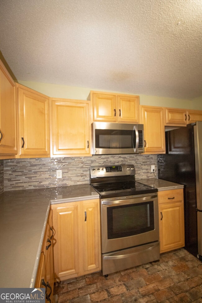 Building Photo - 1103 Wigwam Ct