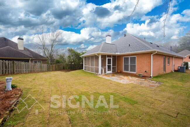 Building Photo - 6019 Mill Creek Dr