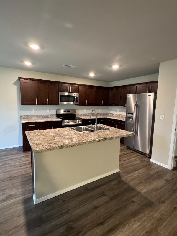 Building Photo - 2903 W McLaren Dr