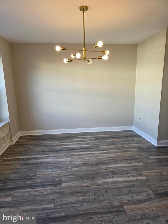 Building Photo - 412 3rd St