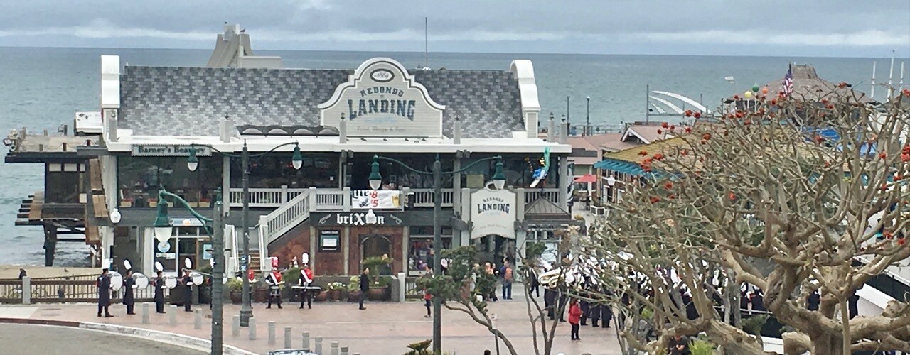 Plenty of restaurants and night life within walking distance - 665 The Village