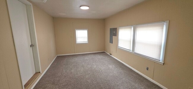 Building Photo - 1930 S Fremont Ave