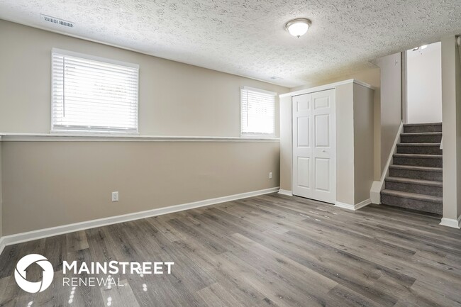 Building Photo - 8348 Wynewood Ct