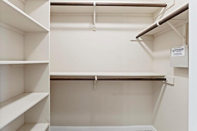 Building Photo - 2317 Billy Pat Rd