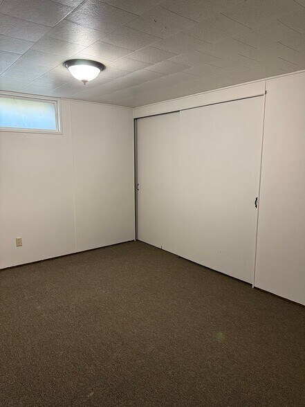 Building Photo - 8840 S Carol Ct