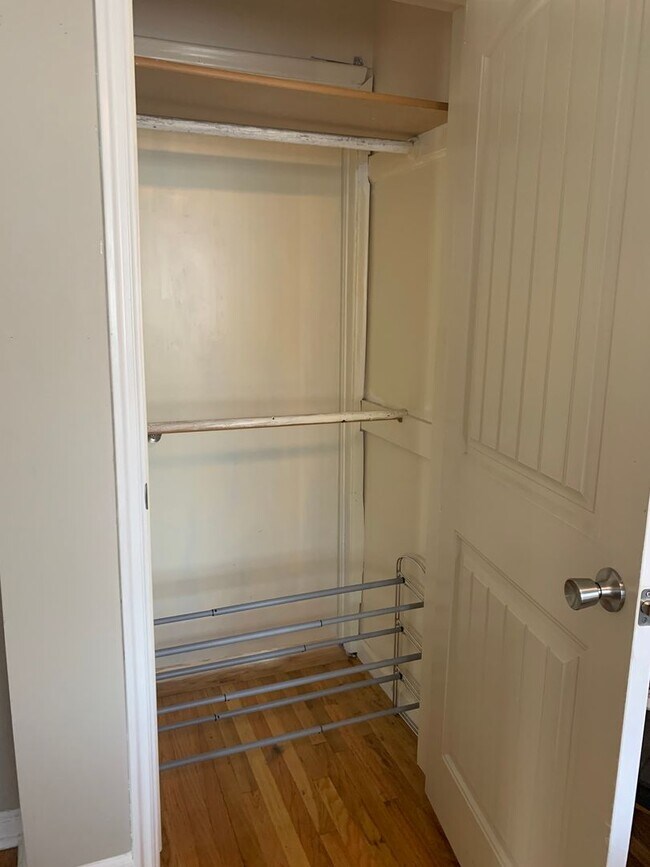 Building Photo - Gorgeous Home in Bountiful!