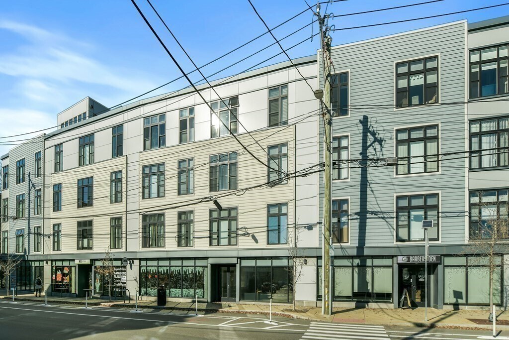 Building Photo - 197 Washington St