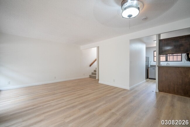 Building Photo - 3 bd, 1.5 ba townhome in Palehua Hale Community in Makakilo