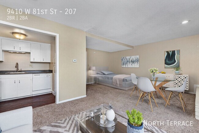 Building Photo - 9410 W 81st St