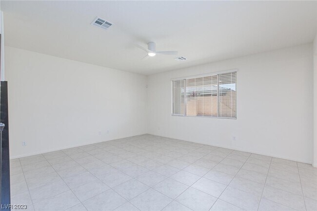 Building Photo - 10117 Heron Lake Ave