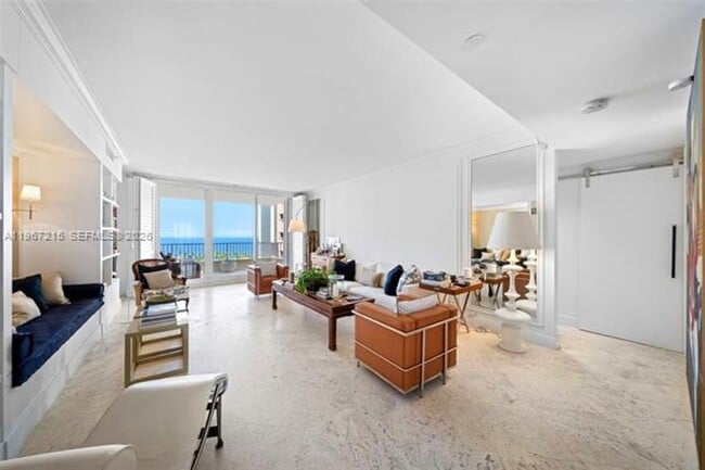 Building Photo - 789 Crandon Blvd