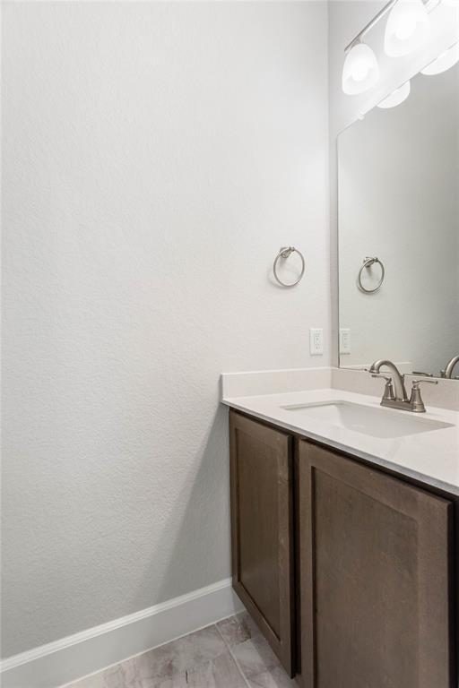 Building Photo - 206 Abbeyville Walk