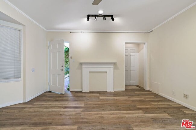 Building Photo - 1324 Westwood Blvd