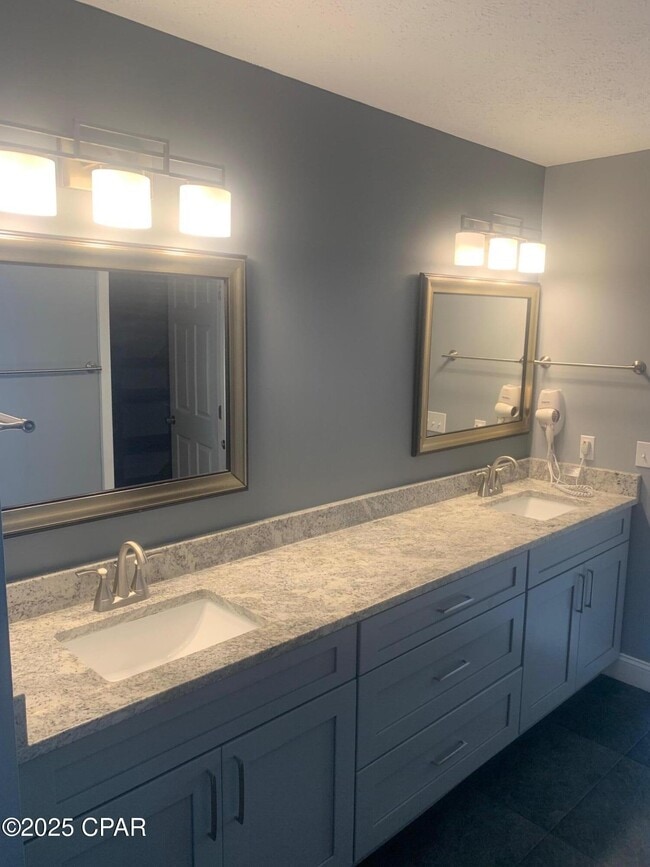 Building Photo - 225 Coquina Shell Wy