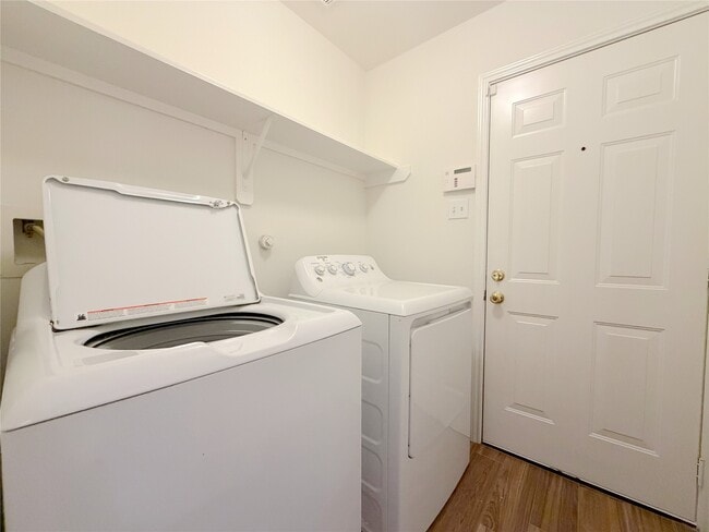 Building Photo - 18126 Emerybrook Ct