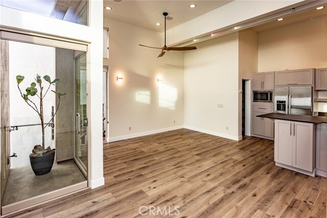 Building Photo - 805 Katella St