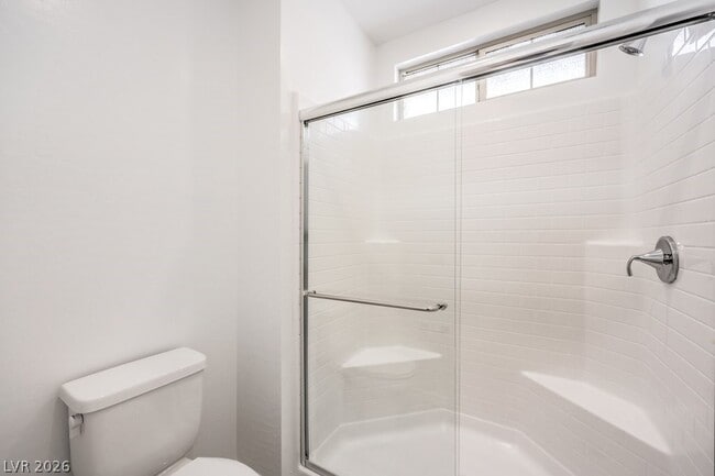 Building Photo - 600 N Carriage Hill Dr